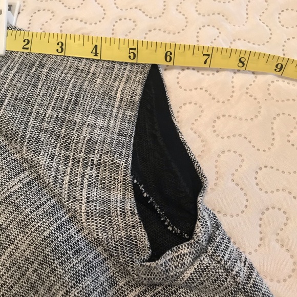 Forever 21 Size Large Short Sleeve Black Dress - Picture 7 of 13